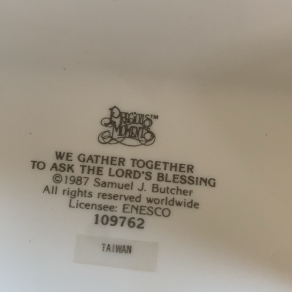 Precious Moments Thanksgiving We Gather together to ask the Lords Blessing - Picture 9 of 10